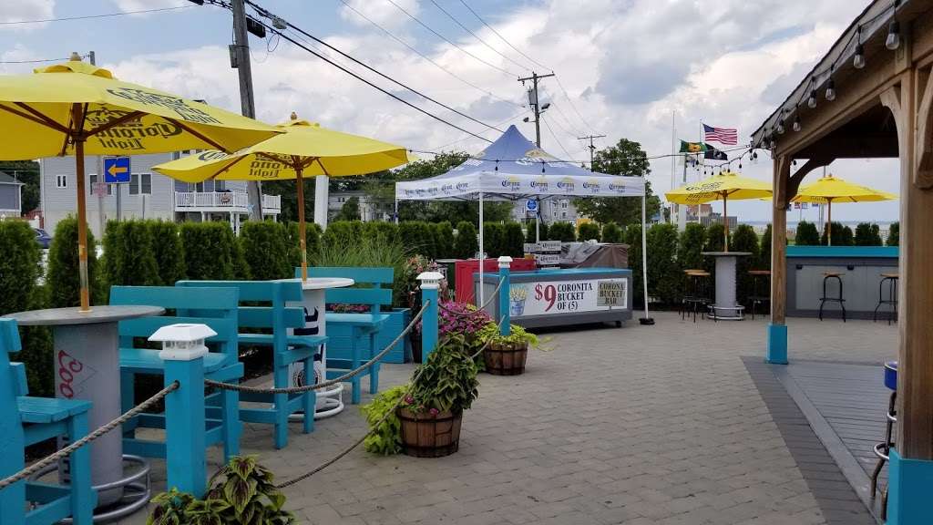 JakeaBobs Bay | 525 Front St, Union Beach, NJ 07735, USA | Phone: (732) 264-3730