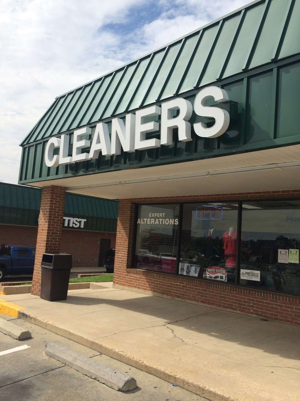 Monami Cleaners | 14444 Layhill Rd, Silver Spring, MD 20906, USA | Phone: (301) 598-7878