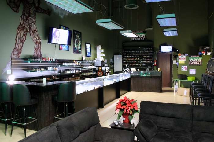 Vapor Forrest | 2860 E Vineyard Ave e, Oxnard, CA 93036, USA | Phone: (805) 485-9000