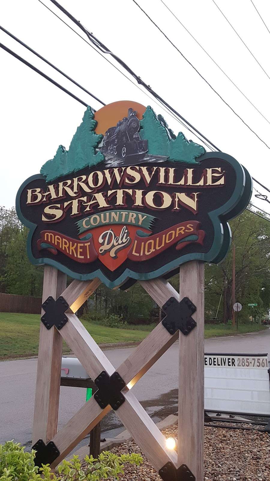 Barrowsville Station Liquor | 194 S Worcester St, Norton, MA 02766, USA | Phone: (508) 285-7561