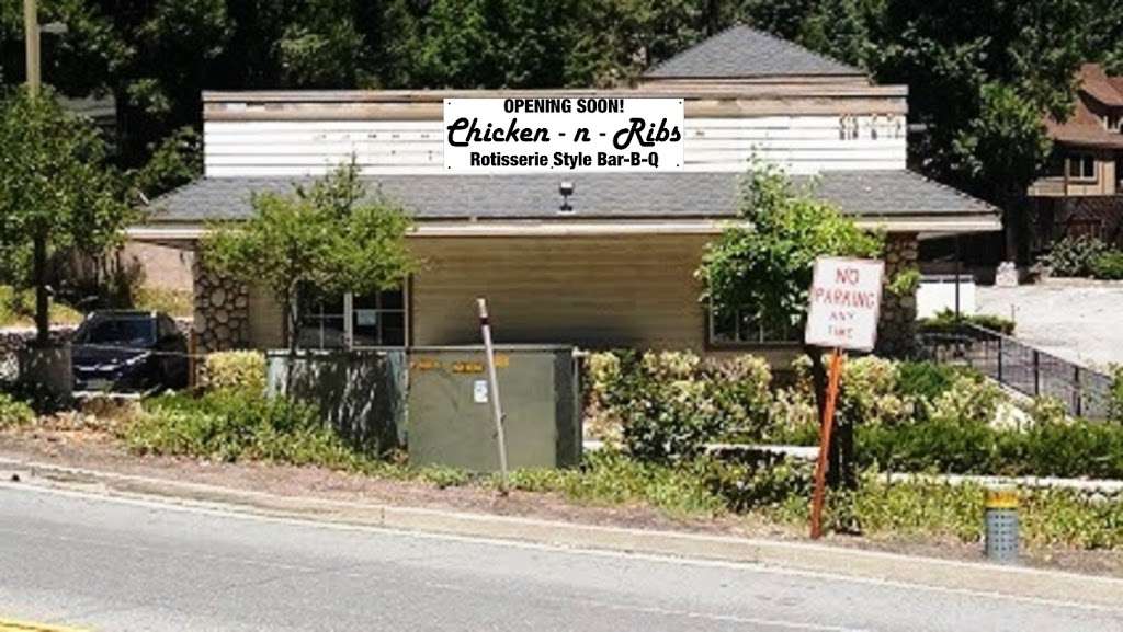 Tasty Chicken-n-Ribs BBQ | 312 CA-173, Lake Arrowhead, CA 92352, USA | Phone: (909) 336-0048