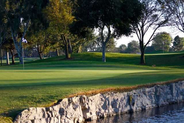 Costa Mesa Country Club | 1701 Golf Course Dr, Costa Mesa, CA 92626 | Phone: (714) 540-7500