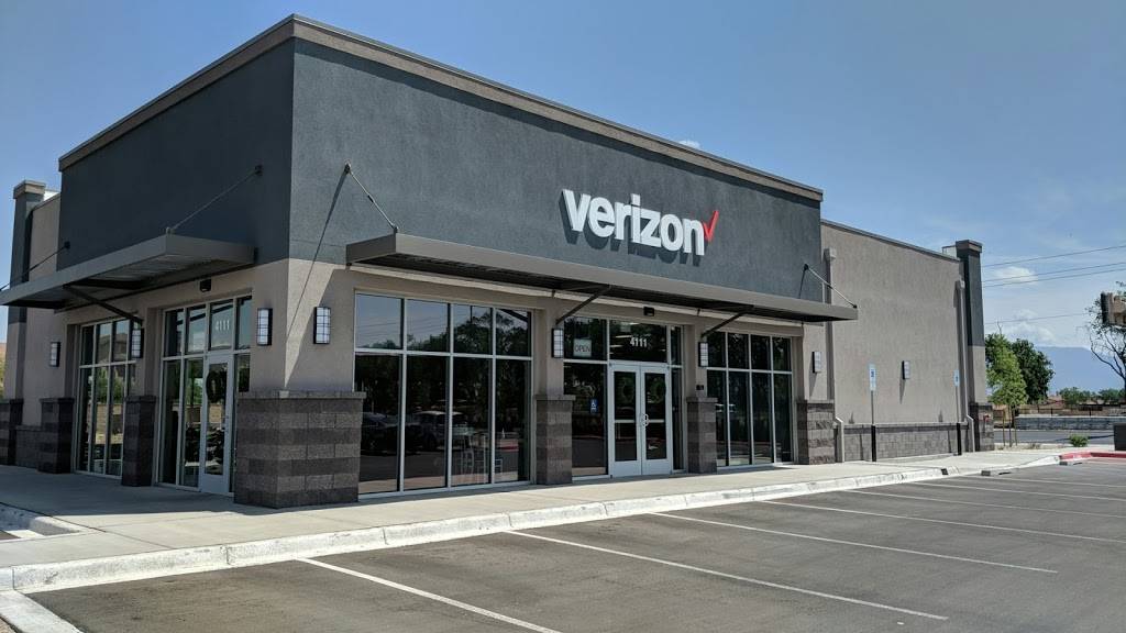 Verizon Authorized Retailer – Cellular Sales | 4111 Coors Blvd NW, Albuquerque, NM 87120 | Phone: (505) 433-5980