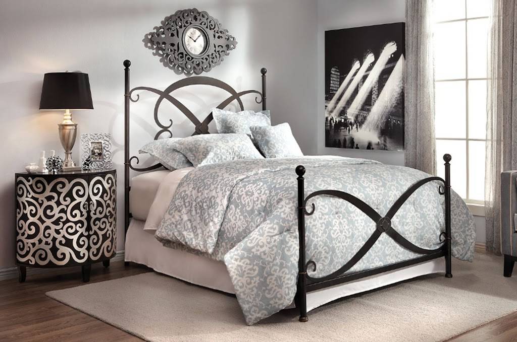 Furniture Row - Bedroom | 6340 Corporate Centre Cir Suite BE, Colorado Springs, CO 80919, USA | Phone: (719) 266-8388