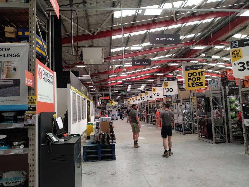 B&Q Basildon | Pipps Hill Retail Park Miles Gray Road, Upper Mayne, Basildon SS14 3AF, UK | Phone: 01268 534884