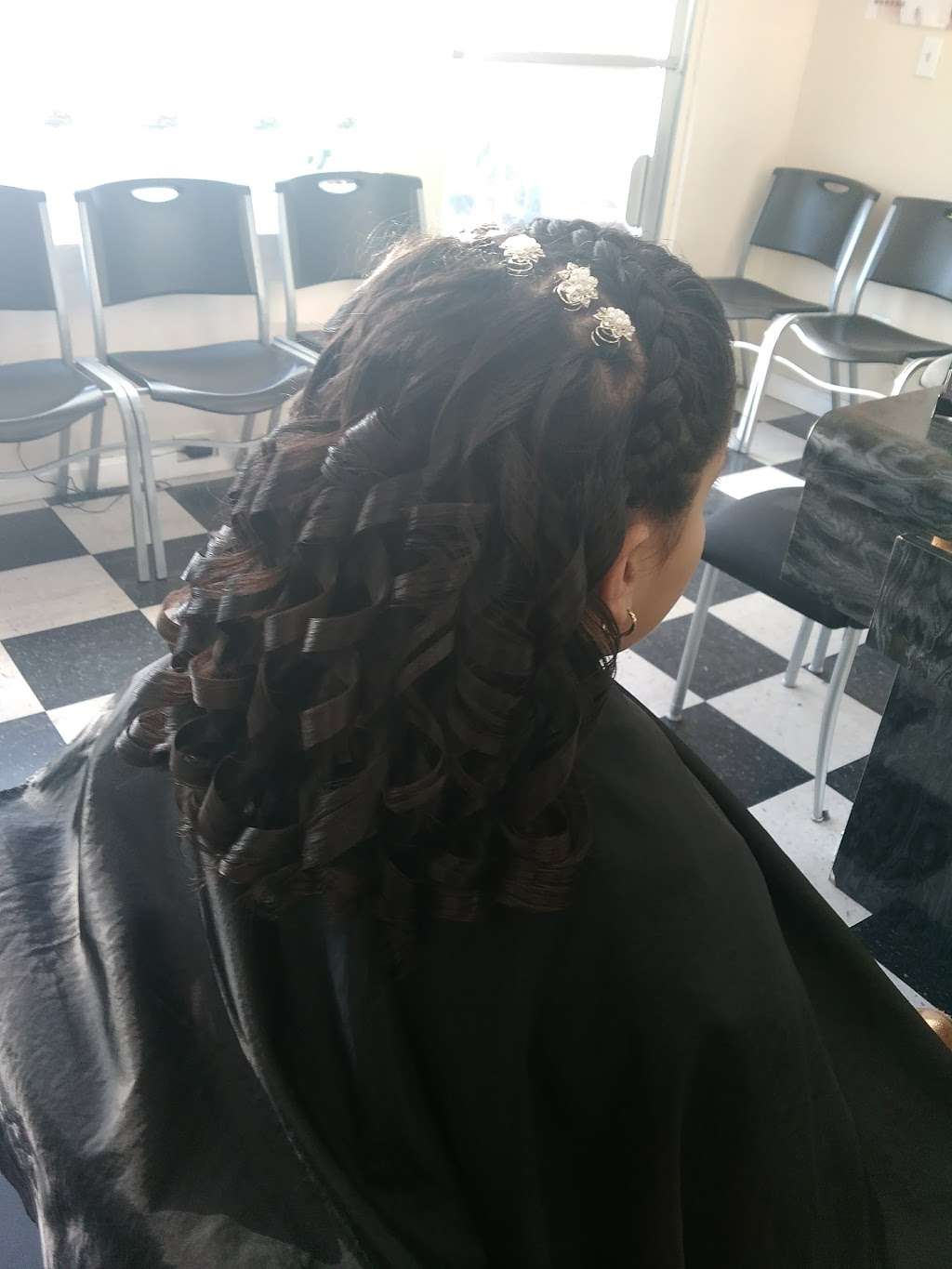 Marys Hair Salon | 27965 Leidig Ct, Hayward, CA 94544, USA | Phone: (510) 264-0109