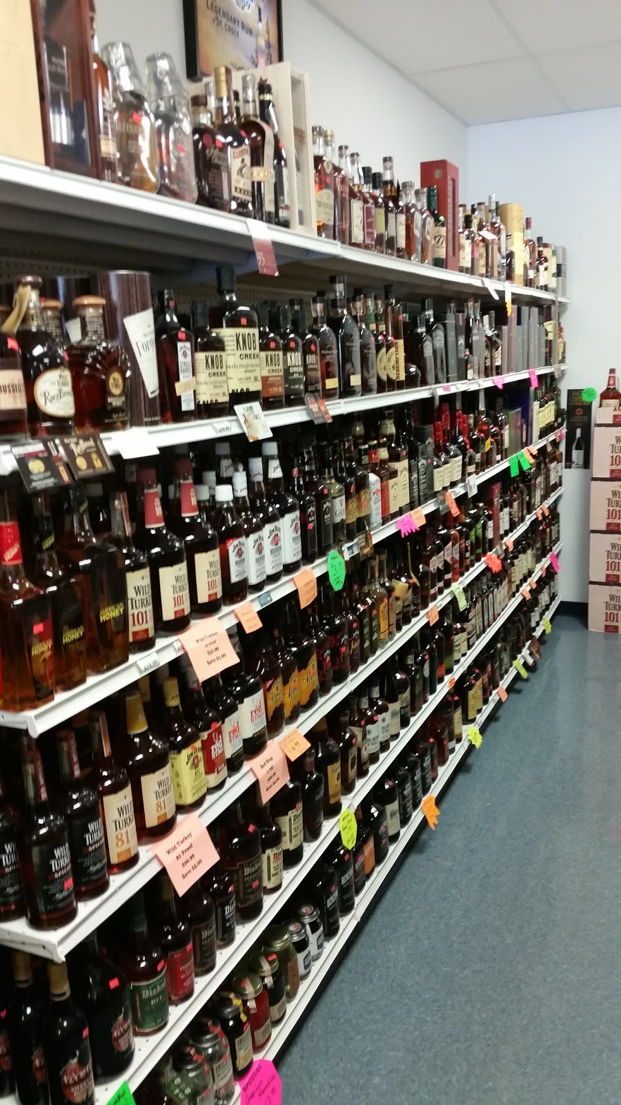 Boynton Discount Liquor | 10833 Jog Rd # 176, Boynton Beach, FL 33437 | Phone: (561) 737-4577