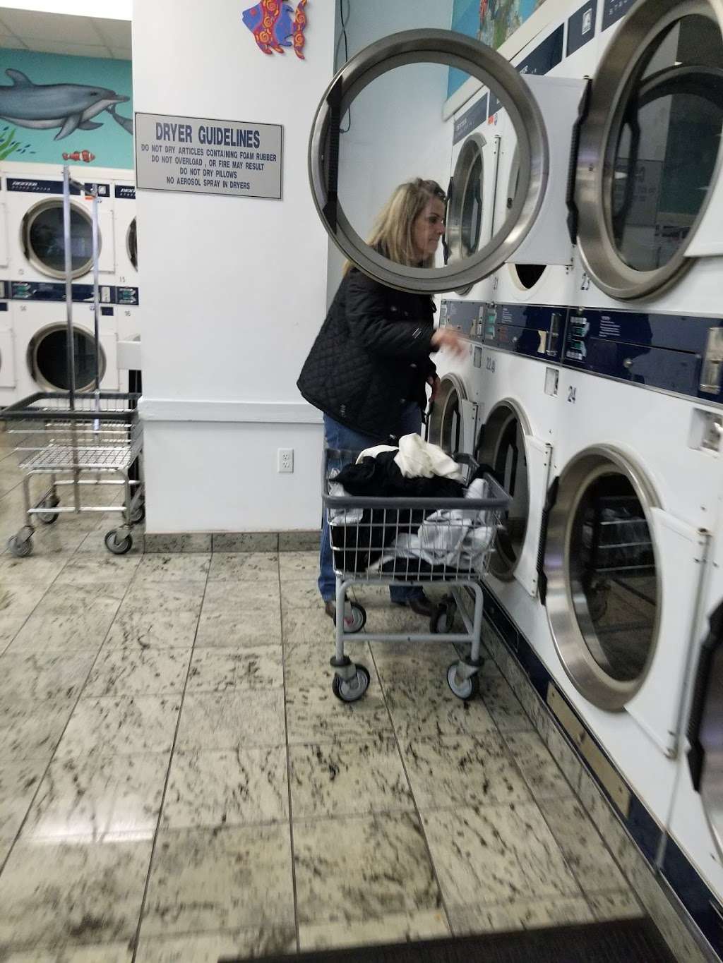 Splish Splash Laundromat | 148 Carr Ave, Keansburg, NJ 07734, USA | Phone: (732) 495-4335