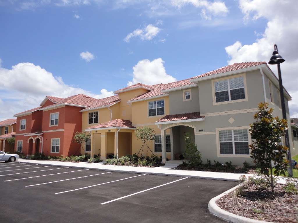 Paradise Palms Resorts | 2917 Silver Palm Drive, Kissimmee, FL 34747, USA | Phone: (407) 390-0065