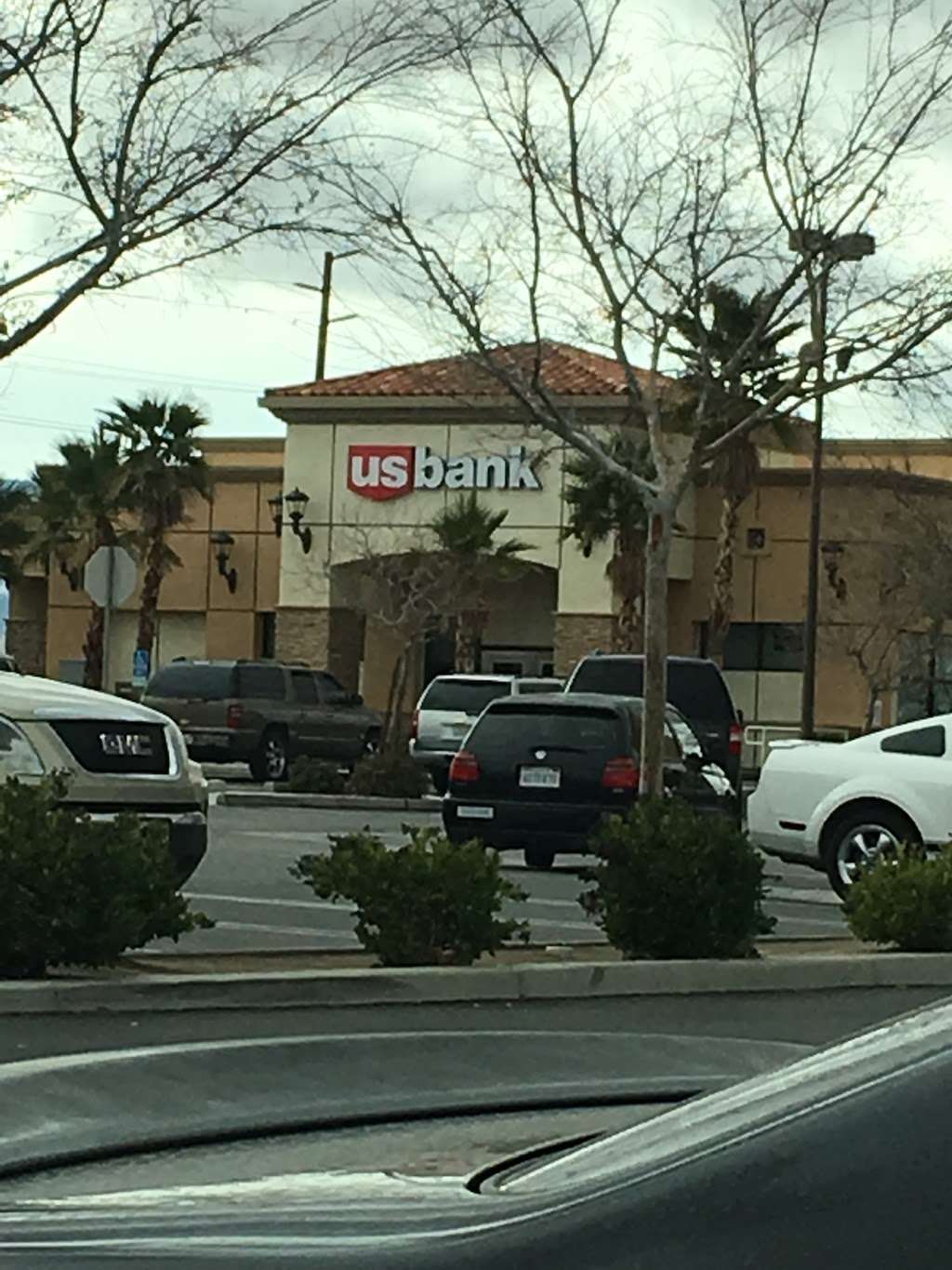 U.S. Bank Branch | 11994 Palmdale Rd, Adelanto, CA 92301, USA | Phone: (760) 530-1459