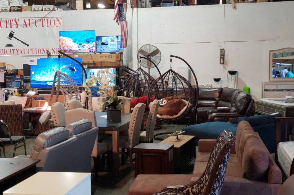 River City Furniture Auction | 5400 S Watt Ave, Sacramento, CA 95826, USA | Phone: (916) 383-2121