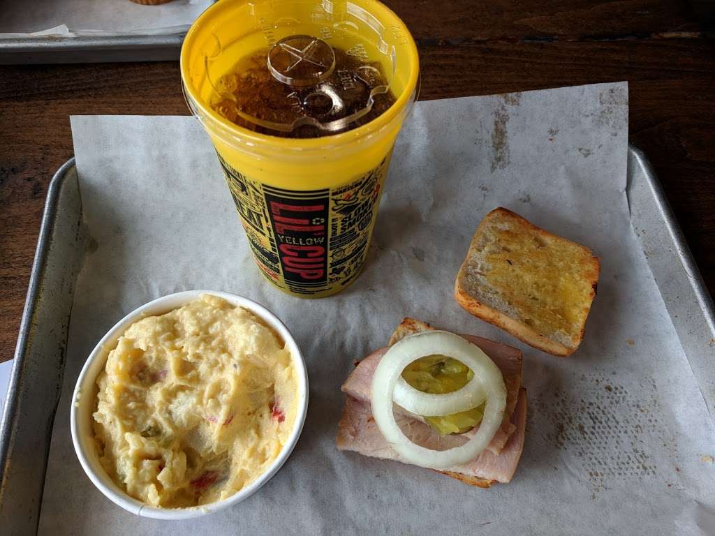 Dickeys Barbecue Pit | 116 E Compton Blvd, Compton, CA 90220, USA | Phone: (310) 868-1444