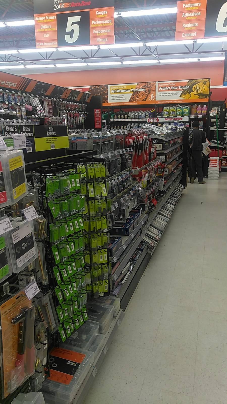 AutoZone Auto Parts | 295 Springfield Ave, Newark, NJ 07103 | Phone: (973) 624-0384