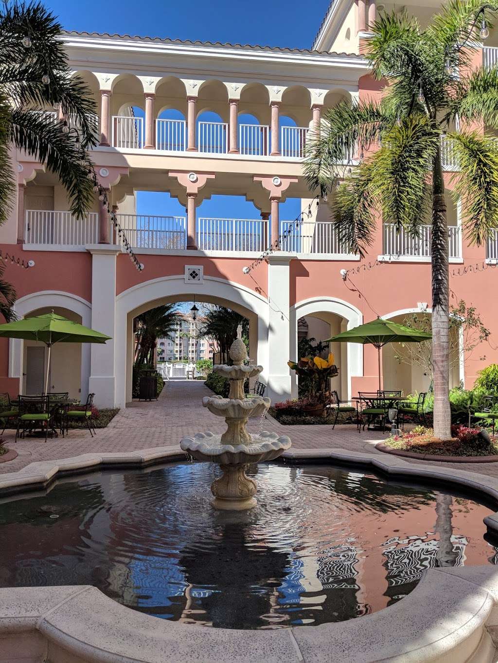 Marriotts Grande Vista | 5925 Avenida Vista, Orlando, FL 32821, USA | Phone: (407) 238-7676