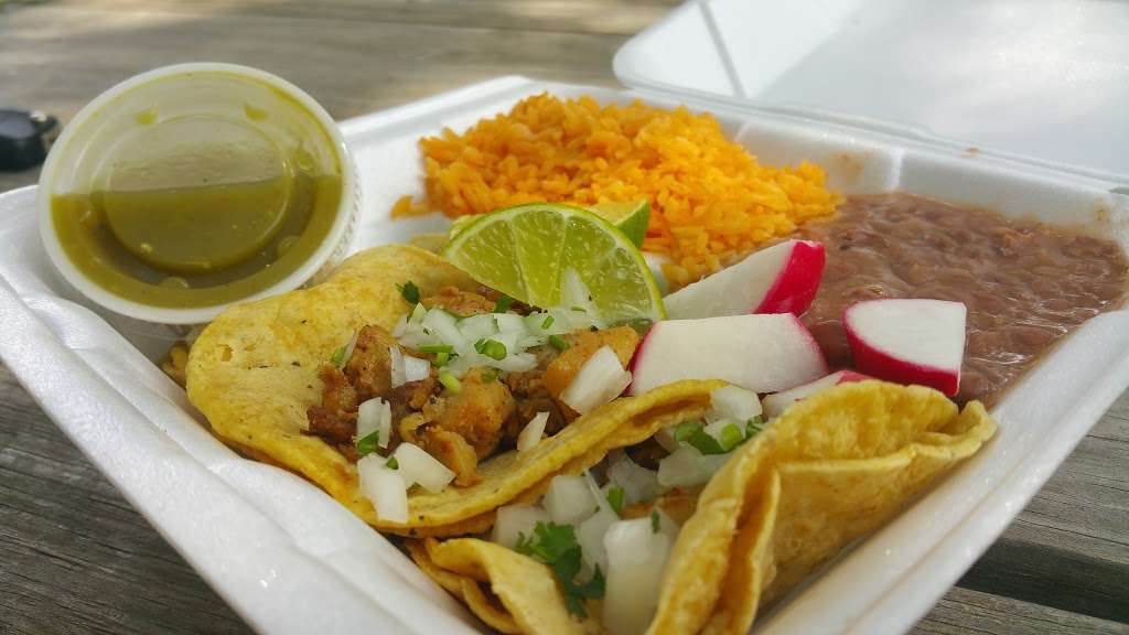 Mi Tierra Mexican Food | 856 E Myers Blvd, Mascotte, FL 34753, USA | Phone: (352) 429-3040