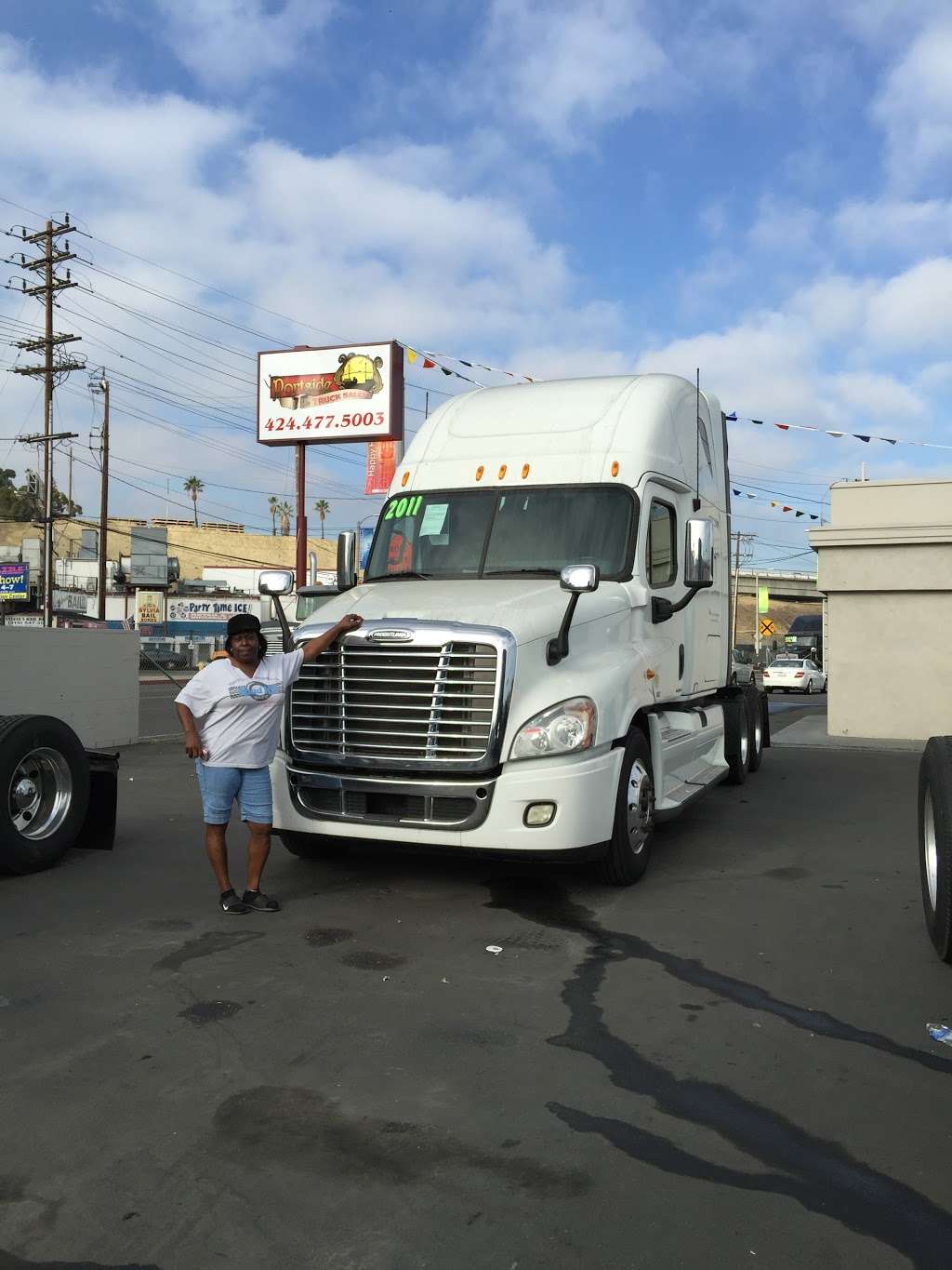 Portside Truck Sales | 1002 N Pacific Ave, San Pedro, CA 90731, USA | Phone: (424) 477-5003