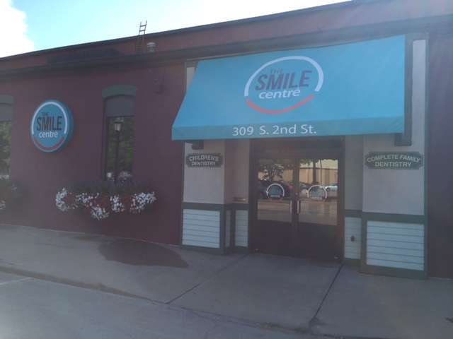 The Smile Centré | 309 S 2nd St, Leavenworth, KS 66048, USA | Phone: (913) 651-9800