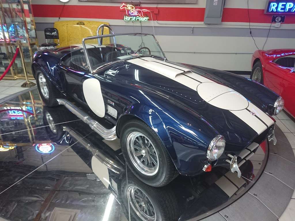 Martin Auto Museum | 17641 N Black Canyon Hwy, Phoenix, AZ 85023, USA | Phone: (602) 298-2377