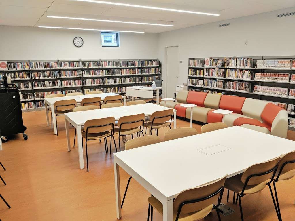 The New York Public Library - Van Cortlandt Branch | 3882 Cannon Pl, The Bronx, NY 10463, USA | Phone: (718) 543-5150