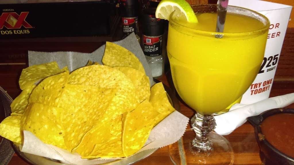 La Familia Mexican Restaurant | 20710 Gulf Fwy #30, Webster, TX 77598 | Phone: (281) 993-4560