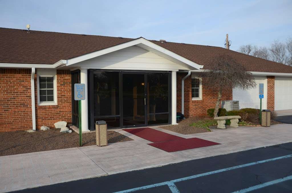 Jones Family Mortuary | 4165 E Allison Rd, Mooresville, IN 46158, USA | Phone: (317) 831-0200