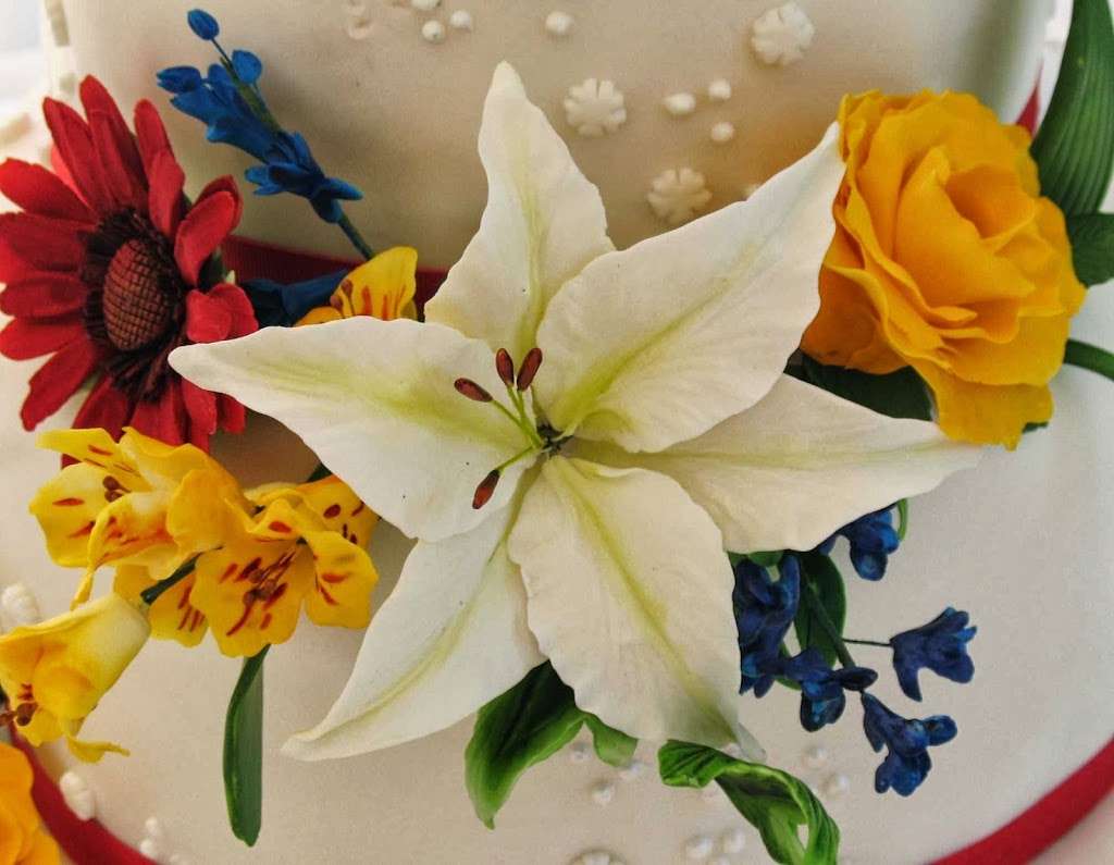 Sweettooth Cakes and Sugar Flowers | 11845 Principi Ct, Las Vegas, NV 89183, USA | Phone: (702) 361-8720