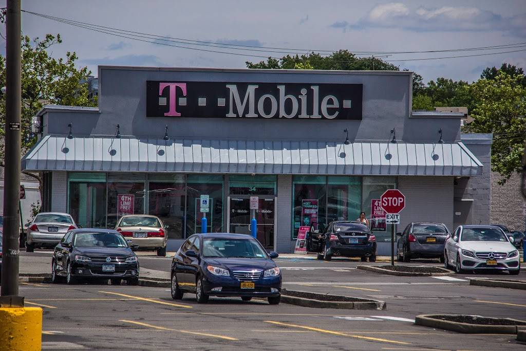 T-Mobile | 34 Barrett Ave, Staten Island, NY 10302, USA | Phone: (718) 448-5870