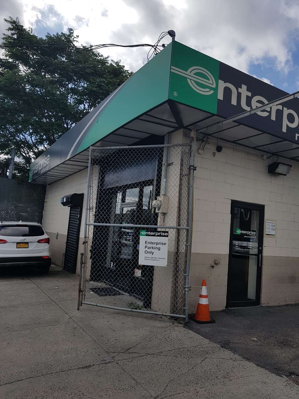 Enterprise Rent-A-Car | 86-02 Rockaway Blvd, Ozone Park, NY 11416, USA | Phone: (718) 835-2500