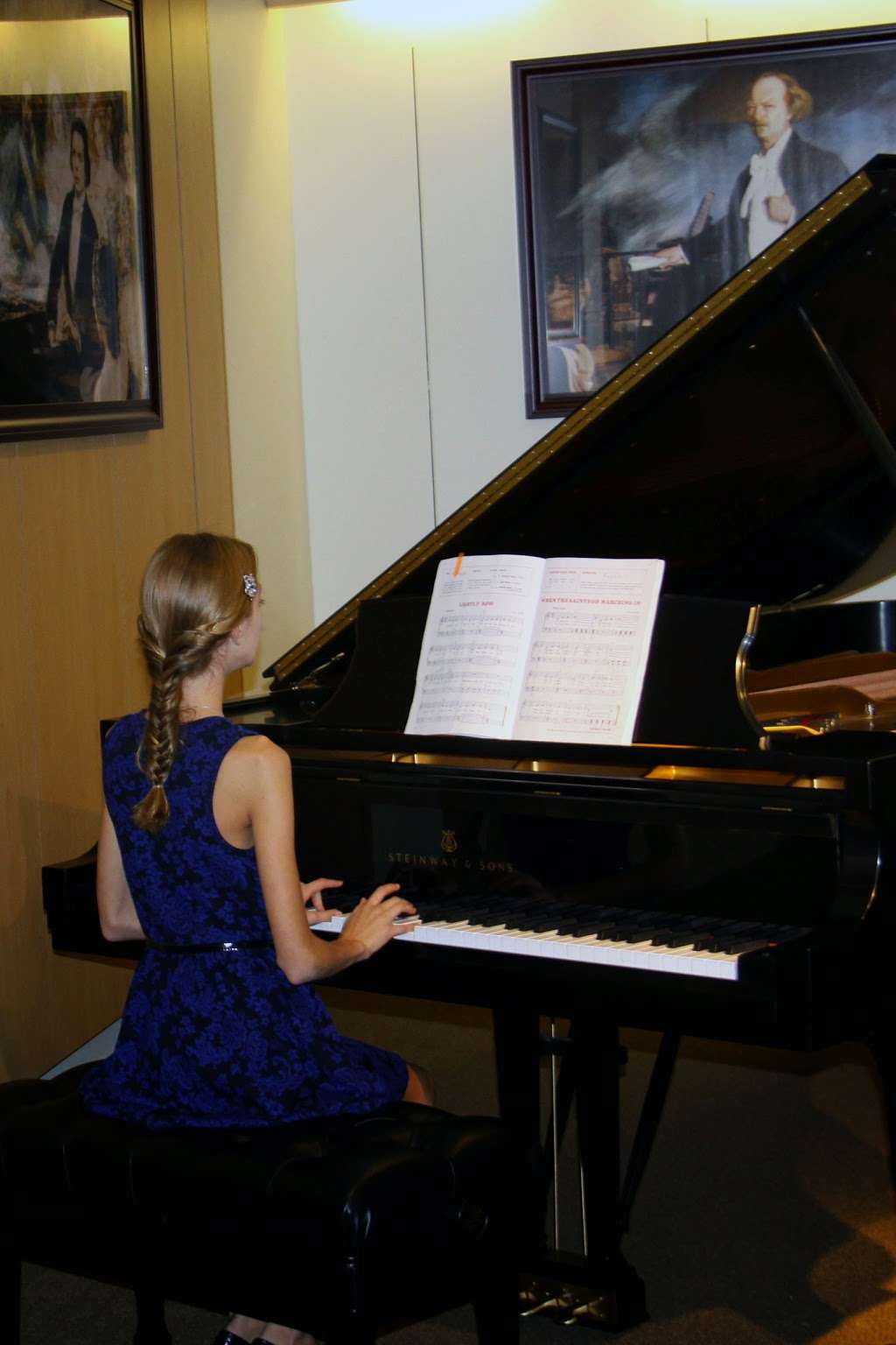 Music Lessons With Laura | 10300 W 131st St, Palos Park, IL 60464, USA | Phone: (708) 687-9337