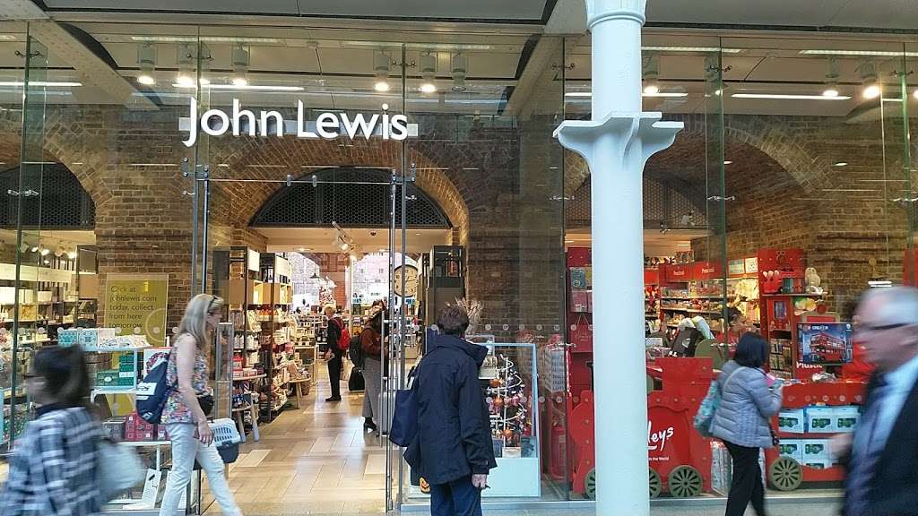 John Lewis & Partners St Pancras International | 8A, St Pancras International, Euston Rd, Kings Cross, London N1C 4QL, UK | Phone: 020 8732 3810