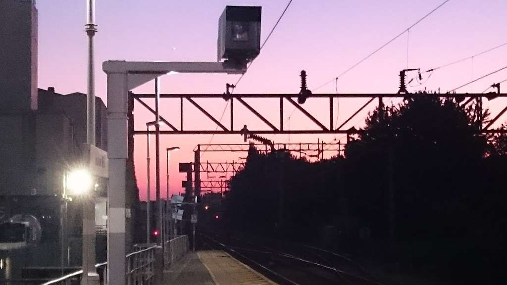 Harlow Mill Railway Station | Harlow CM20 2EQ, UK