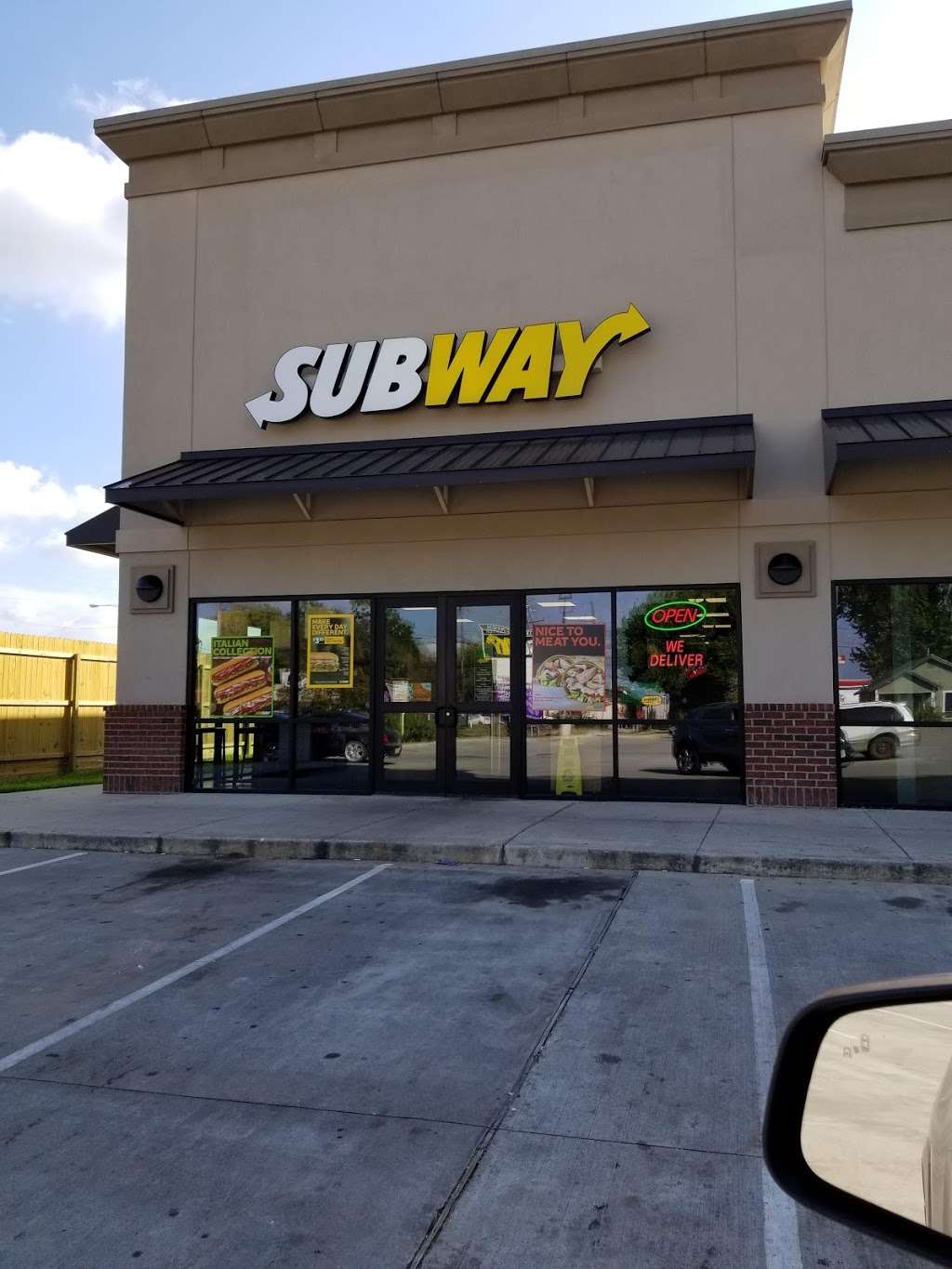 Subway Restaurants | 101 S Prairie St, Dayton, TX 77535 | Phone: (936) 258-7222