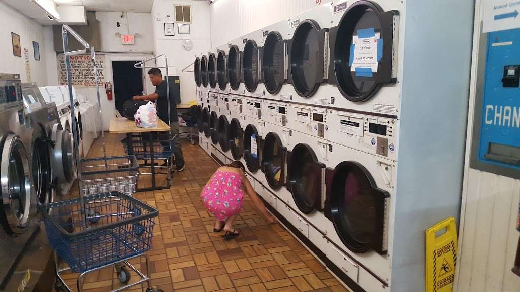 Wrightstown Laundromat | 421 Wrightstown Cookstown Rd, Wrightstown, NJ 08562, USA | Phone: (609) 723-2467