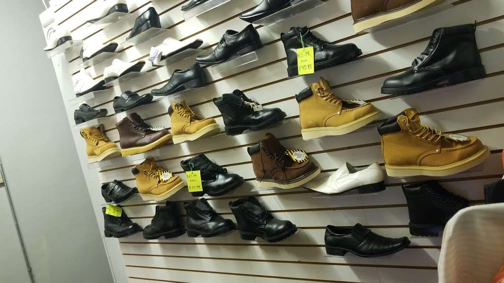 Kazador boots | 319 E Cass St, Joliet, IL 60432, USA | Phone: (815) 582-3429