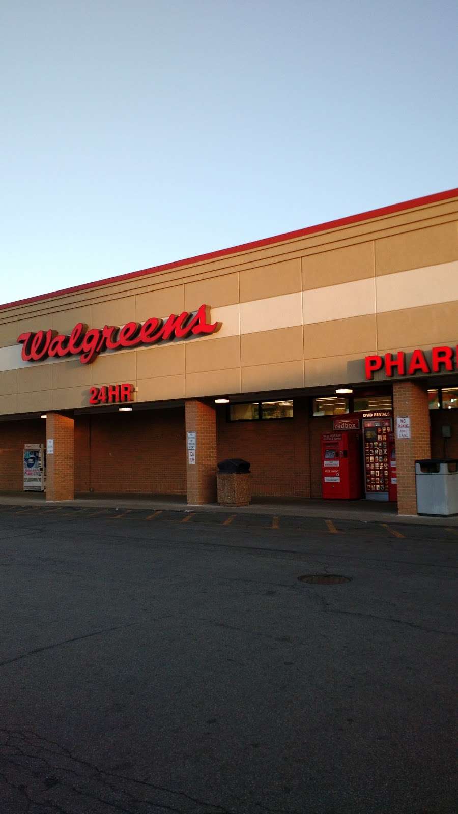 Walgreens | 7510 N Western Ave, Chicago, IL 60645, USA | Phone: (773) 764-1765