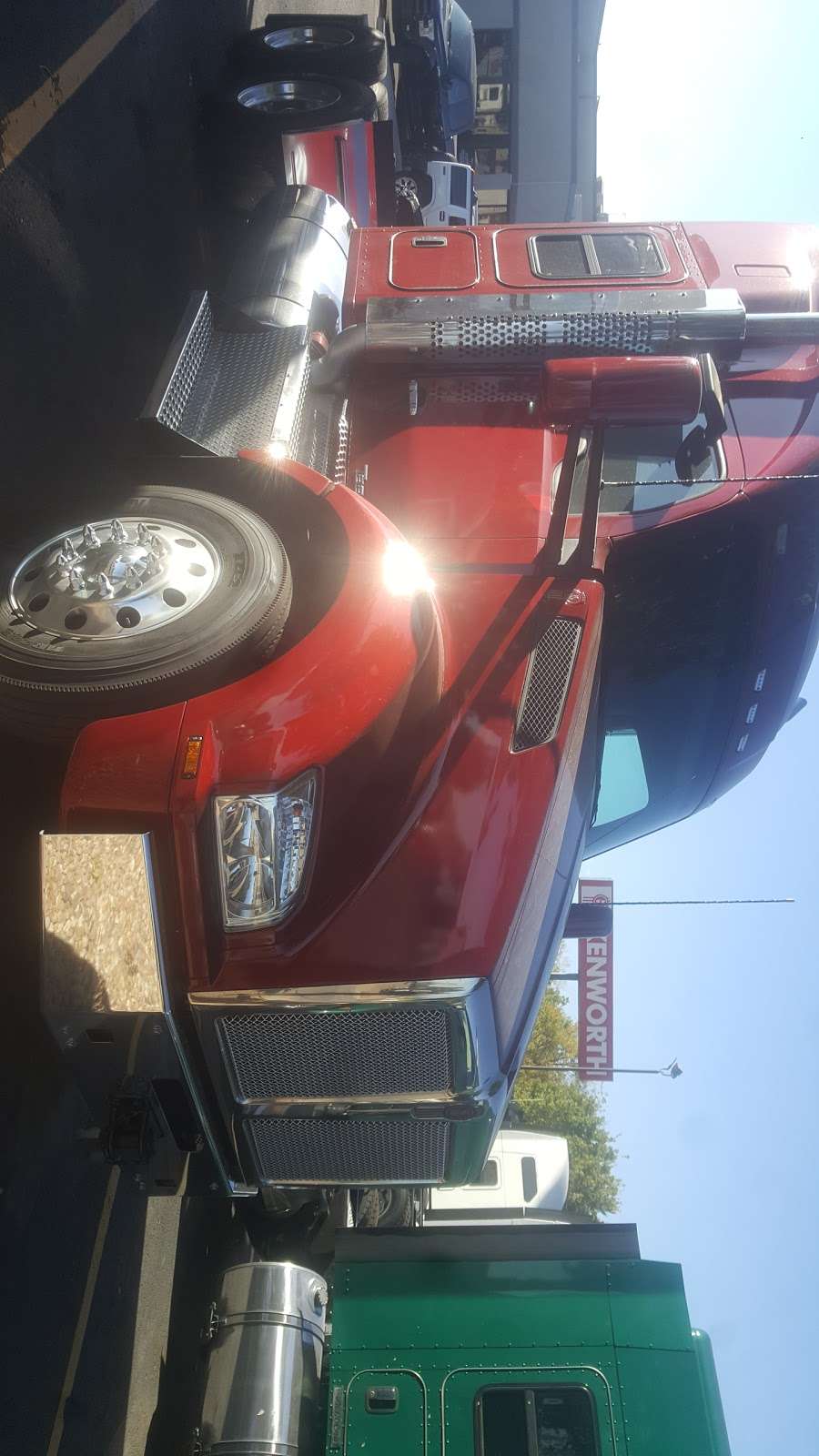 MHC Kenworth - Greeley | 112 13th St, Greeley, CO 80631, USA | Phone: (800) 937-9701