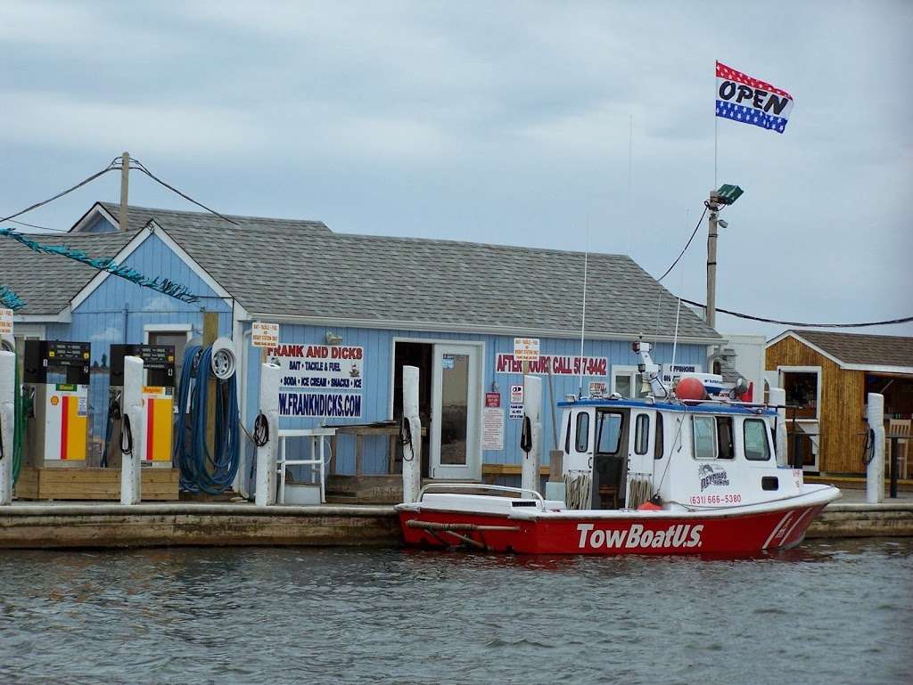 Reynolds TowBoatUS - Bay Shore - Fire Island - Short Beach | 121 Maple Ave Unit 2, Bay Shore, NY 11706, USA | Phone: (631) 666-5380