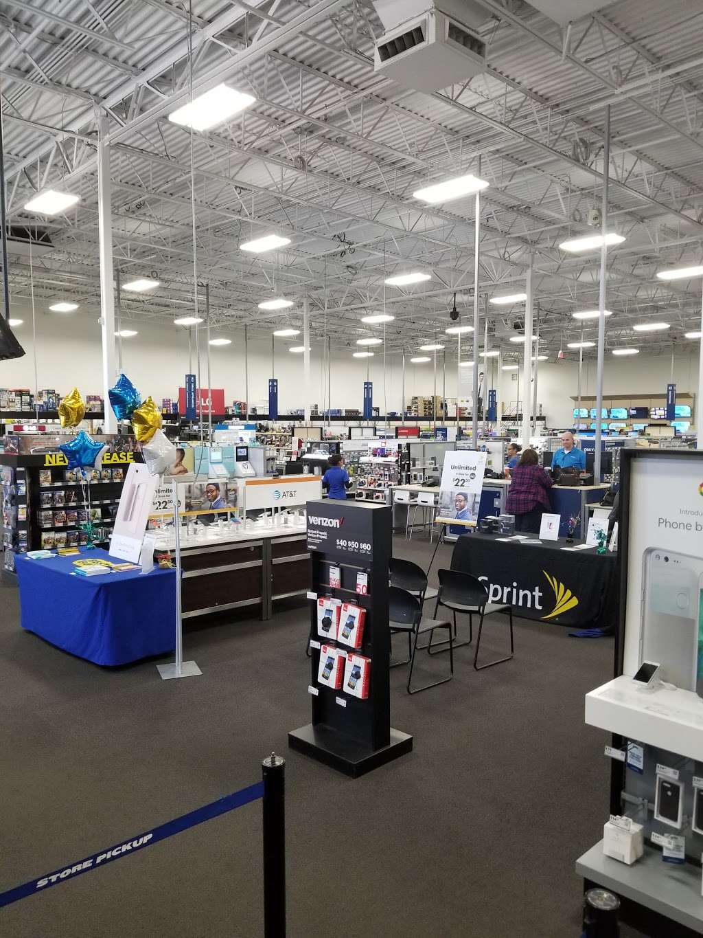 Best Buy | 18811 Bear Valley Rd, Apple Valley, CA 92308, USA | Phone: (760) 961-9539