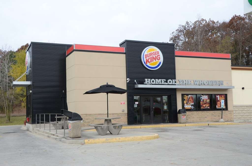 Burger King | 475 N Lake Ave, Twin Lakes, WI 53181 | Phone: (262) 448-1684