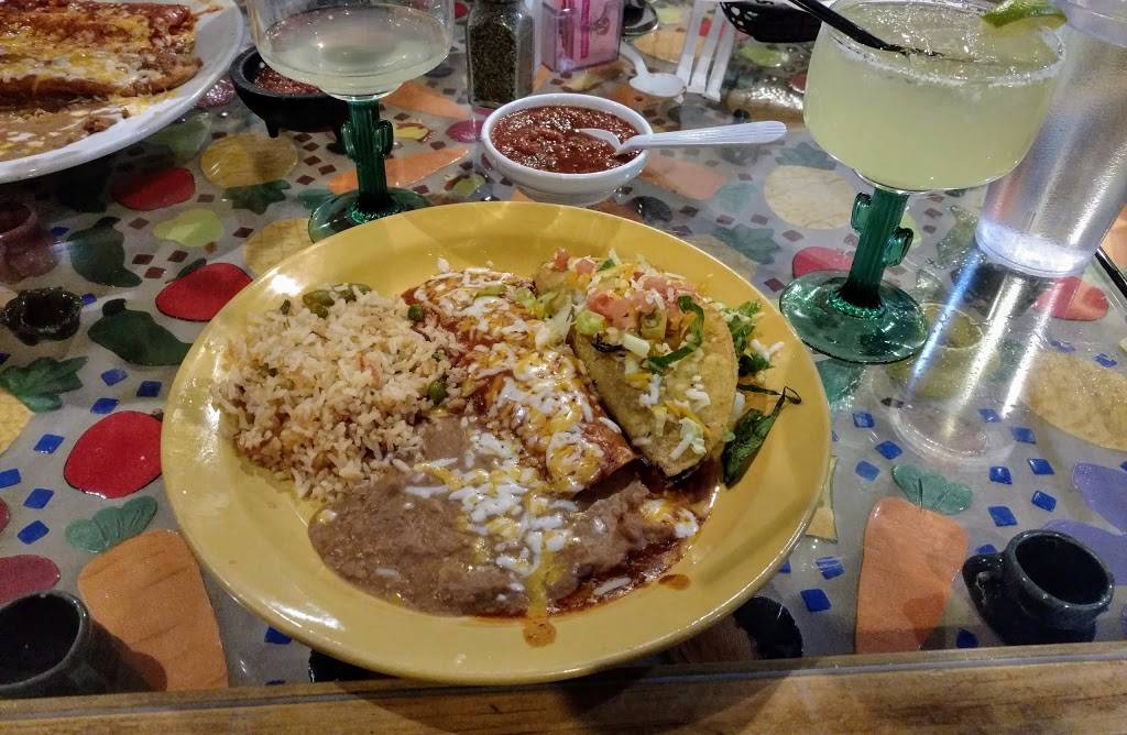 Teresas Mosaic Cafe | 2456 N Silver Mosaic Dr, Tucson, AZ 85745, USA | Phone: (520) 624-4512