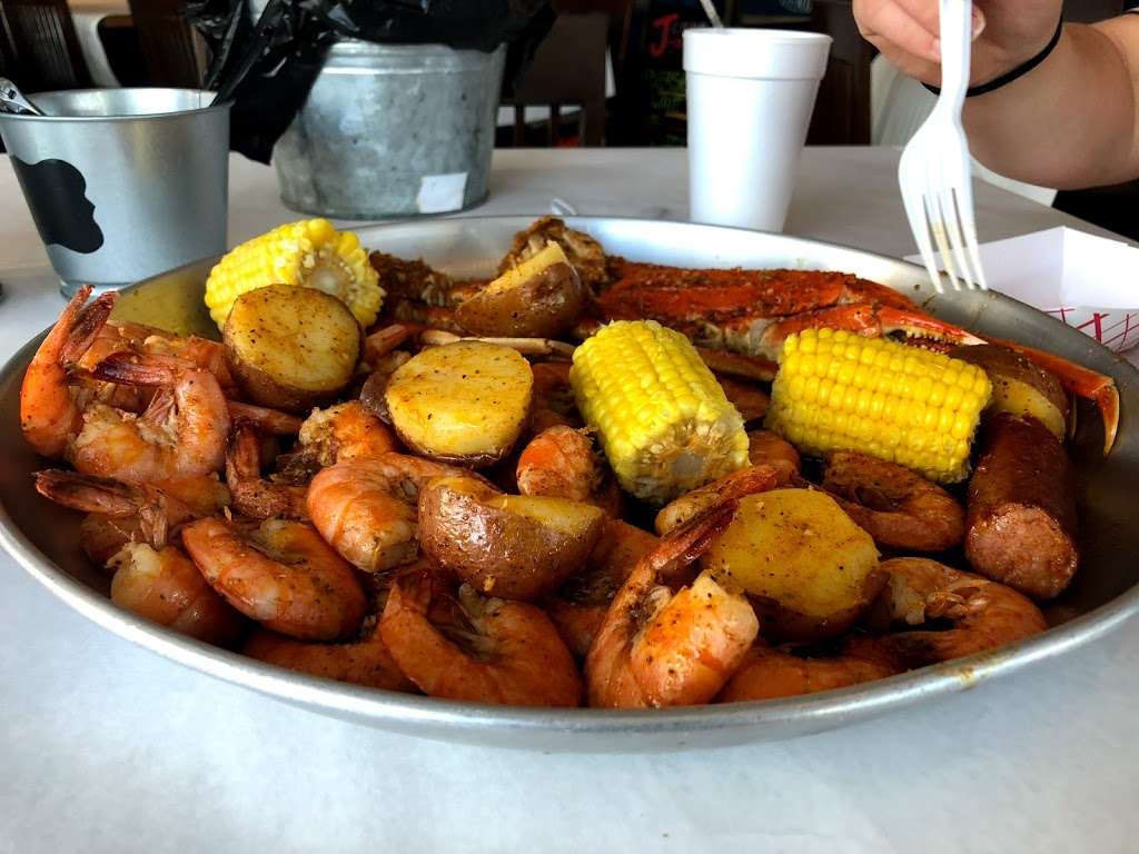 J Crab House | 4807 W Irlo Bronson Memorial Hwy E, Kissimmee, FL 34746 | Phone: (407) 250-3914