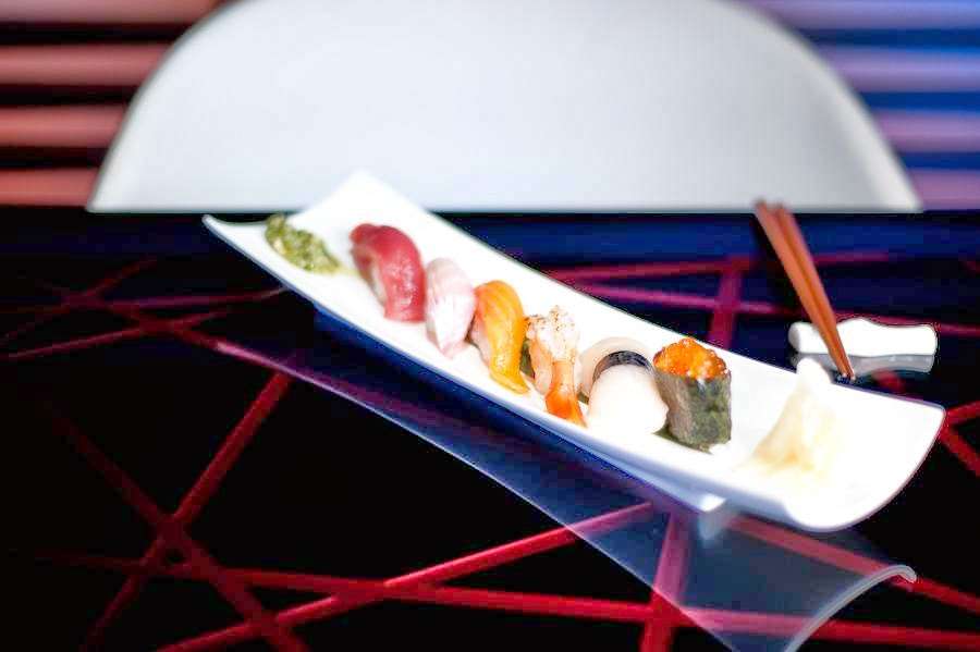 Ichi Sushi & Sashimi Restaurant, London | Park Plaza, 200 Westminster Bridge Rd, South Bank, London SE1 7UT, UK | Phone: 020 7620 7373