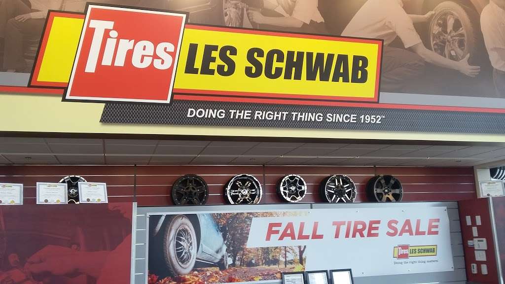 Les Schwab Tire Center | 1701 Third St, Norco, CA 92860, USA | Phone: (951) 278-9649