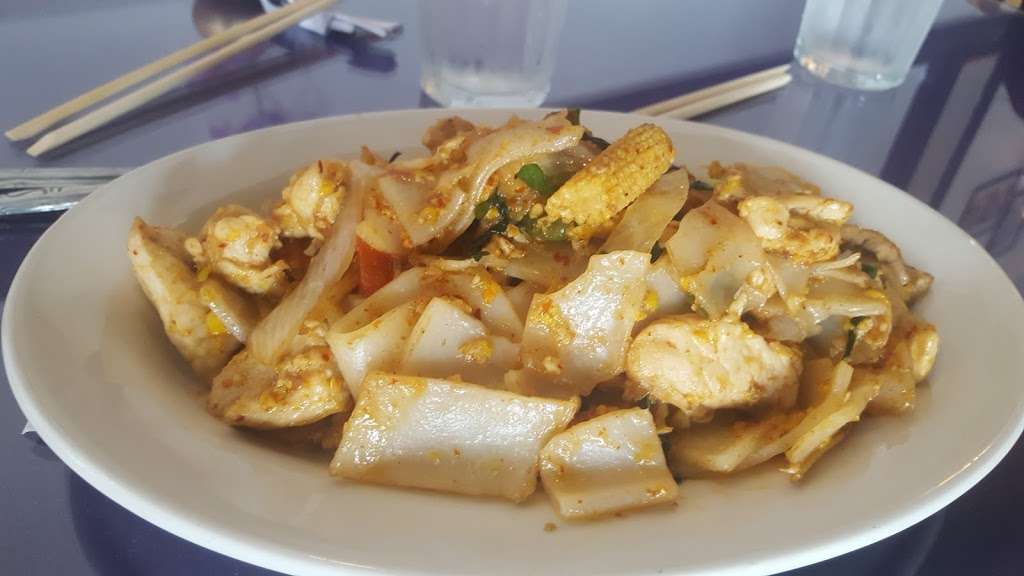 Tamarac Thai and Sushi | 7658 N Nob Hill Rd, Tamarac, FL 33321, USA | Phone: (954) 960-5485