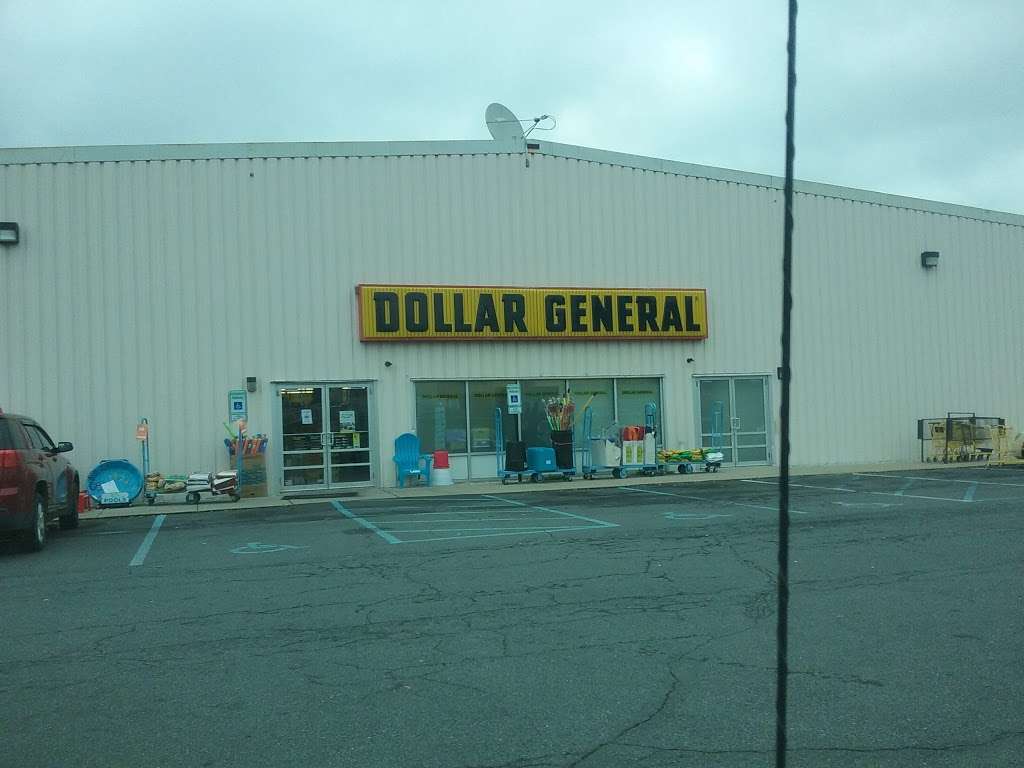 Dollar General | 330 W Weis St, Topton, PA 19562, USA | Phone: (610) 682-0322