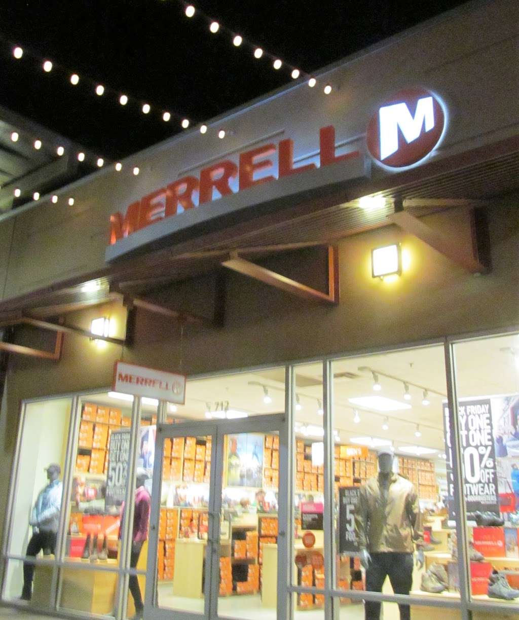 merrell outlet near me