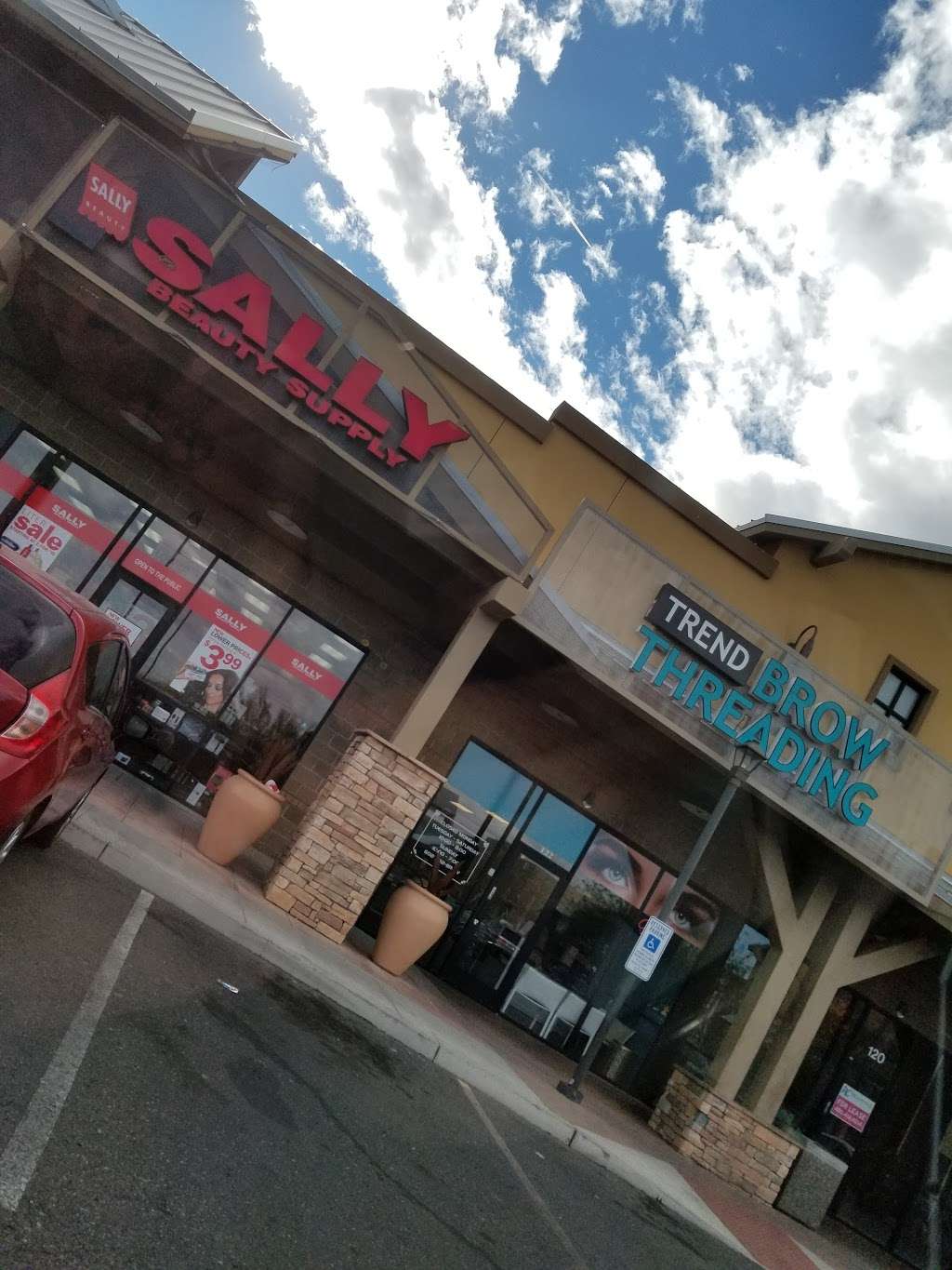 Sally Beauty | 3535 W Southern Ave #124, Phoenix, AZ 85041, USA | Phone: (602) 268-1104