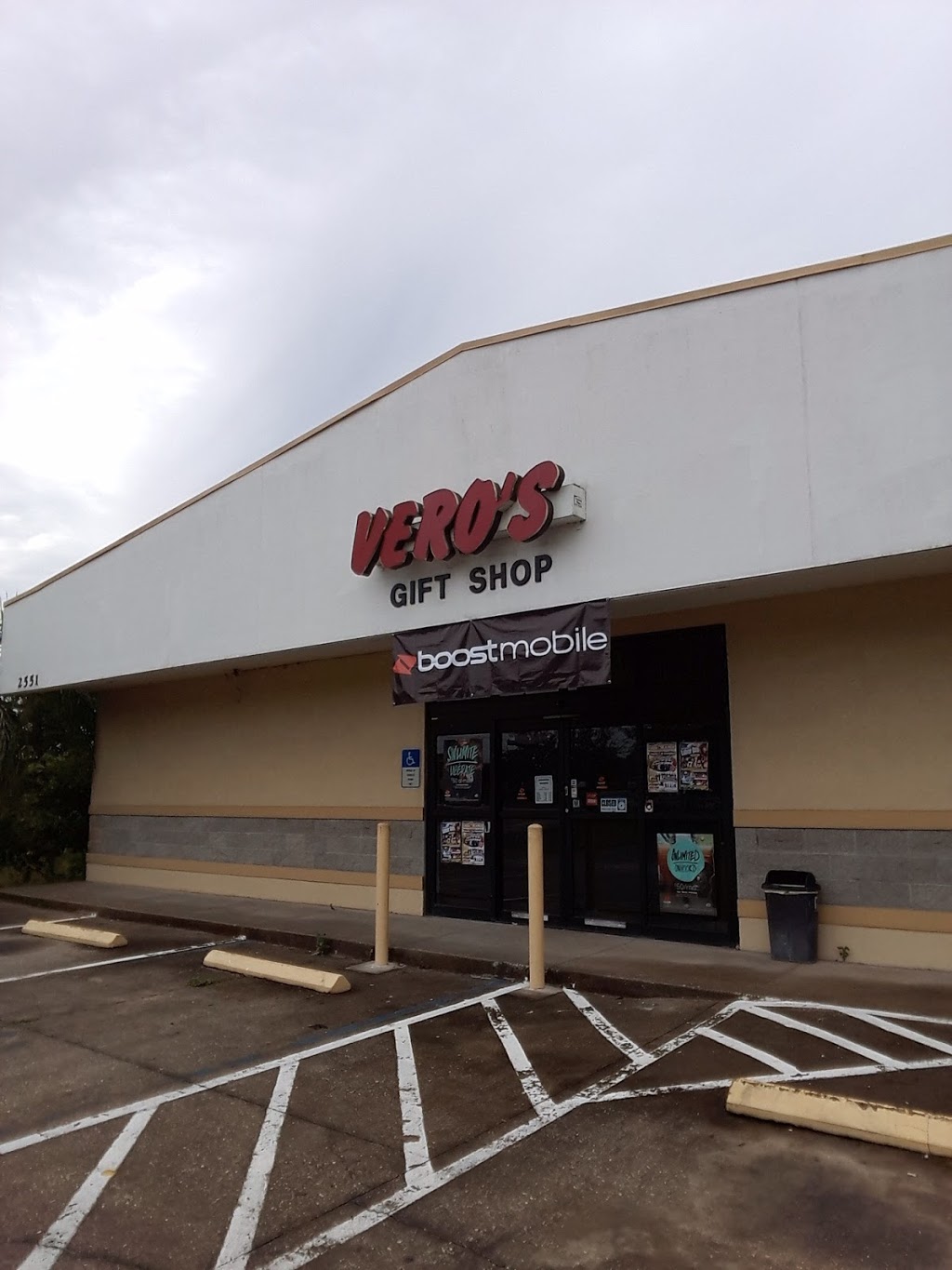 Veros General Store | 2551 U.S. Highway 17-92 North, Haines City, FL 33844, USA | Phone: (863) 419-9190