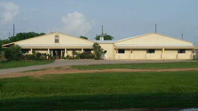 Waggin Tails Pet Ranch | 7631 Katy Fulshear Rd, Fulshear, TX 77441, USA | Phone: (281) 533-0500