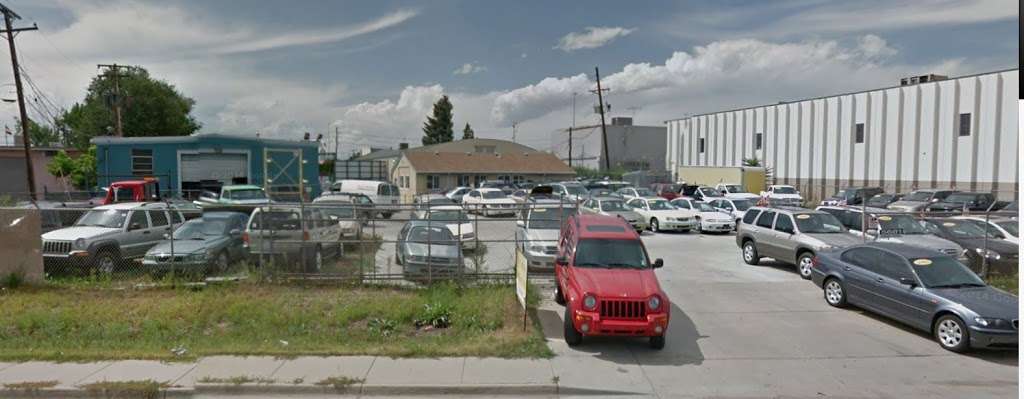 Crescent Auto Sales | 5690 Logan St # C, Denver, CO 80216, USA | Phone: (303) 788-0882